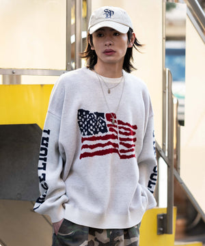 ホワイト モデル：182cm L着用