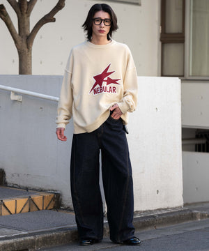 ホワイト モデル：182cm L着用