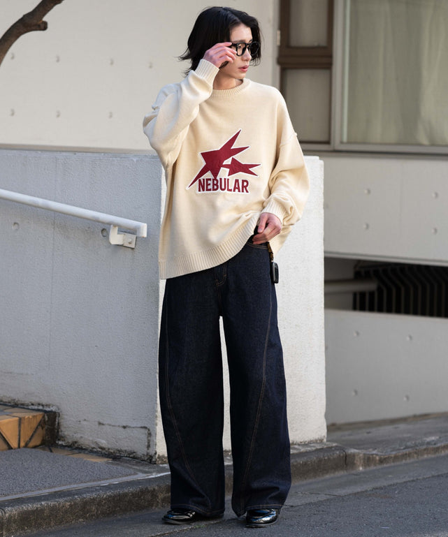 ホワイト モデル：182cm L着用