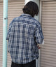 ブルーチェック1 モデル：182cm L着用