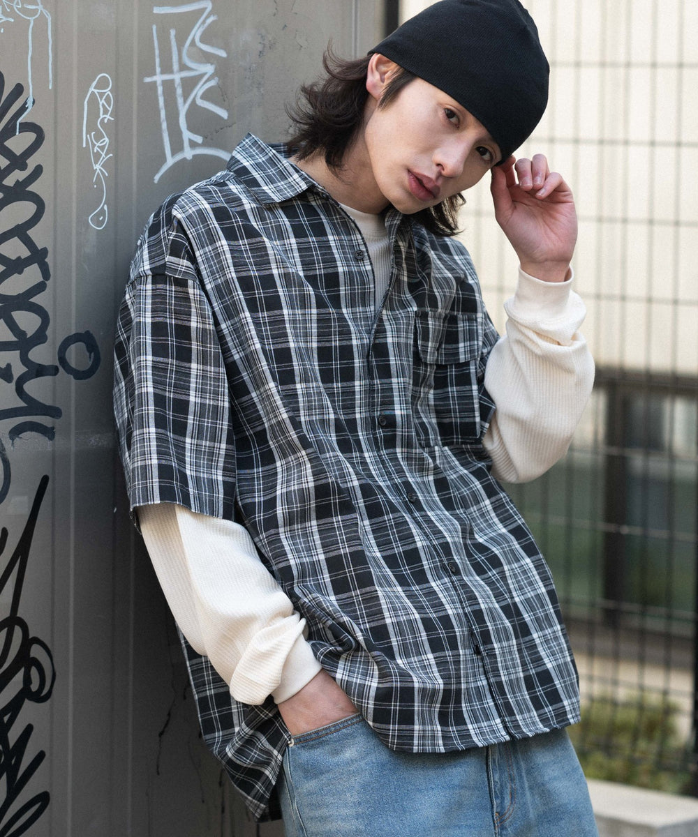 ブラックチェック1 モデル：182cm L着用