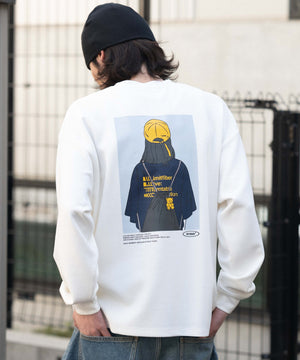 ホワイト モデル：182cm L着用