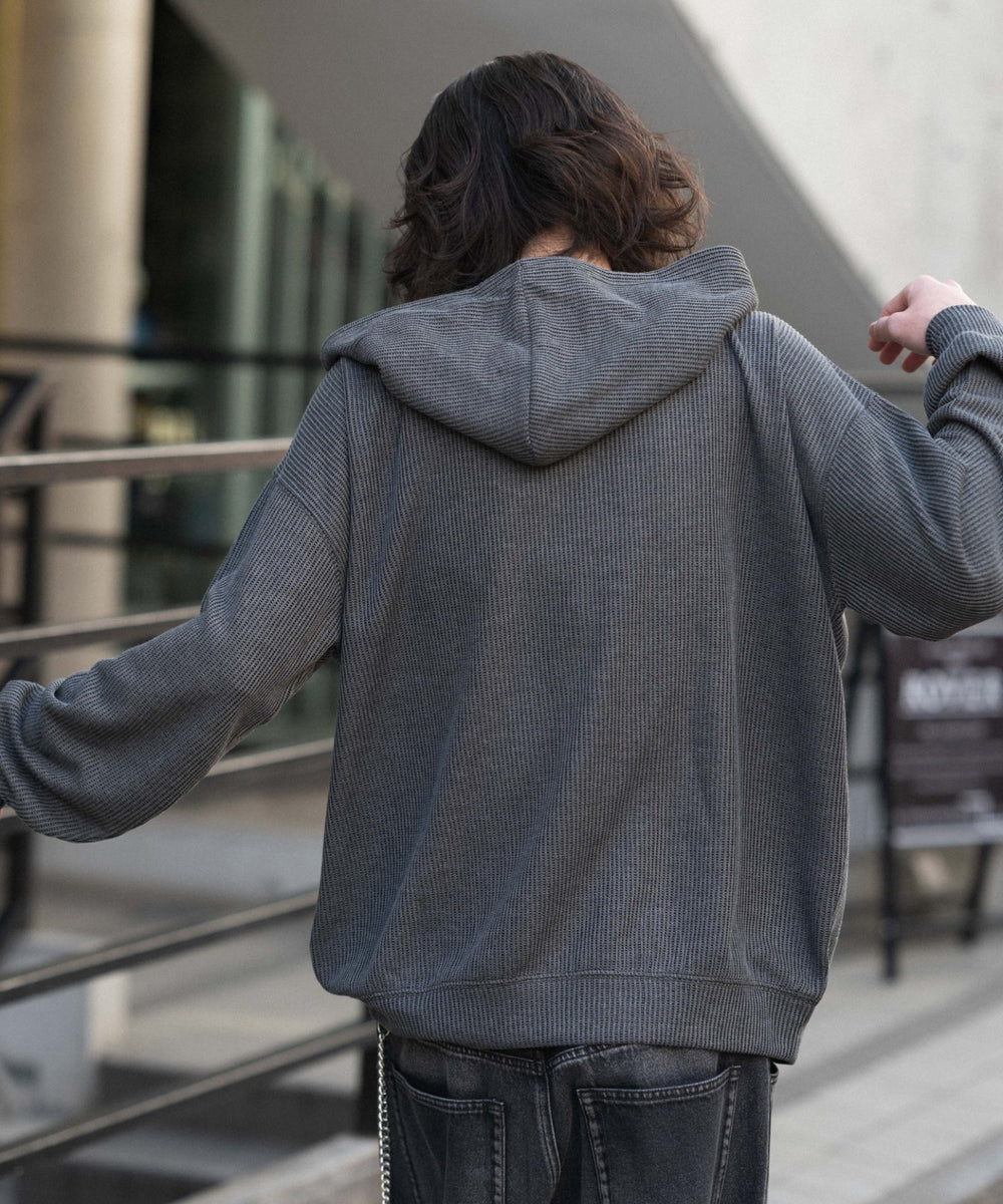 ブラックソノタ モデル：182cm L着用