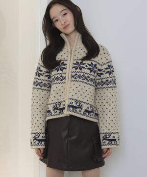 ホワイトアイボリー　モデル：163cm F着用