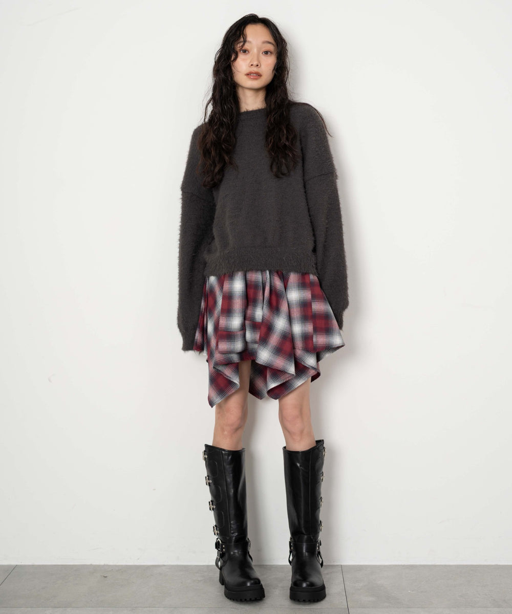 チャコール　モデル：161cm F着用