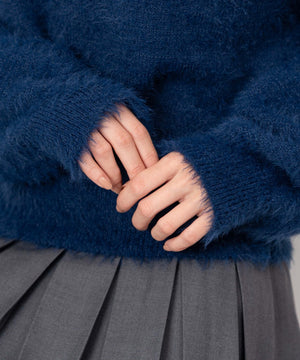 シャギーニットプルオーバー