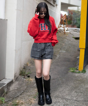 レッド　モデル：159cm F着用