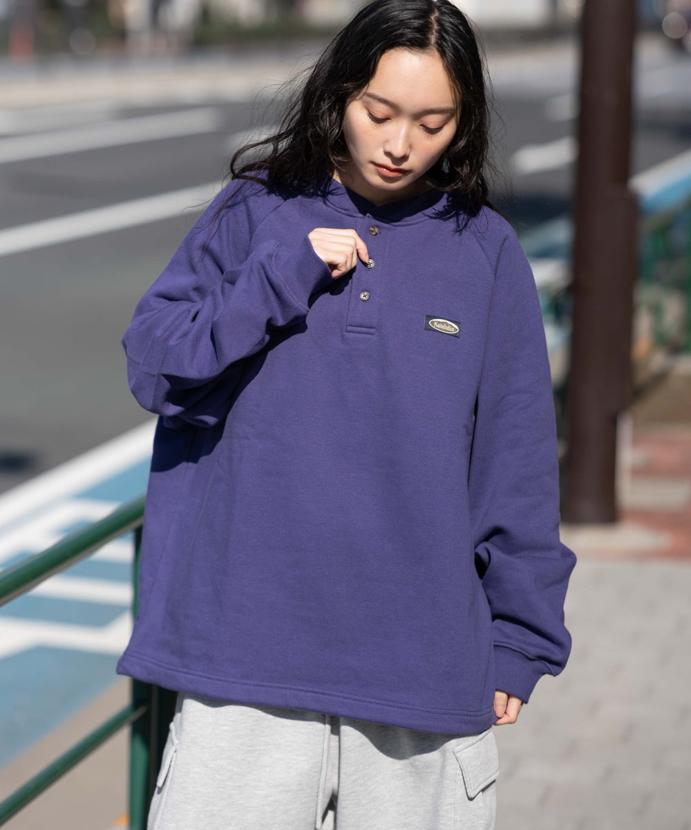 パープル　モデル：161cm M着用