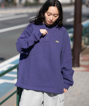 パープル　モデル：161cm M着用