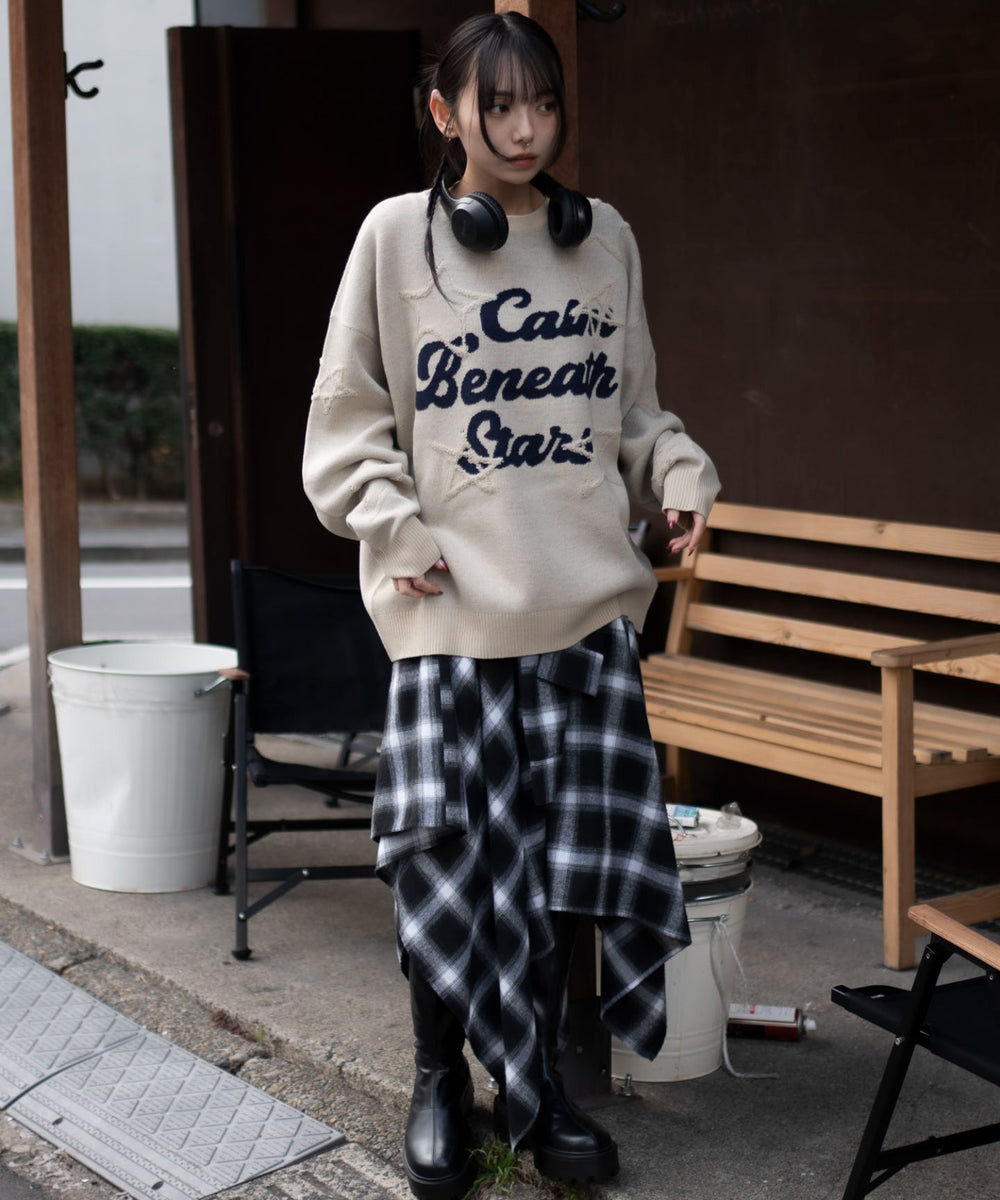 ホワイト　モデル：159cm M着用