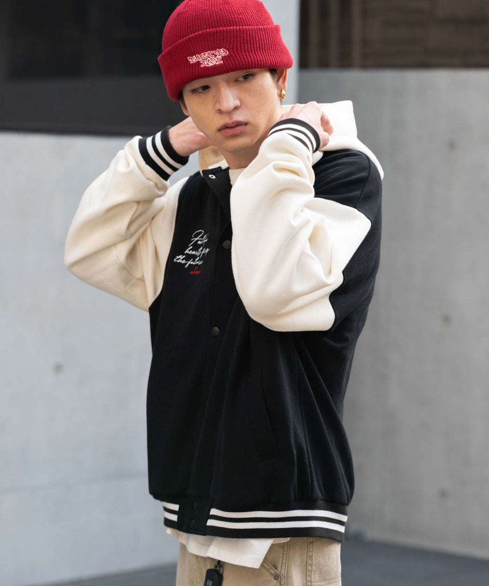 ブラック モデル：180cm L着用