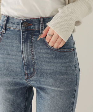 ストレッチフレアデニムパンツ