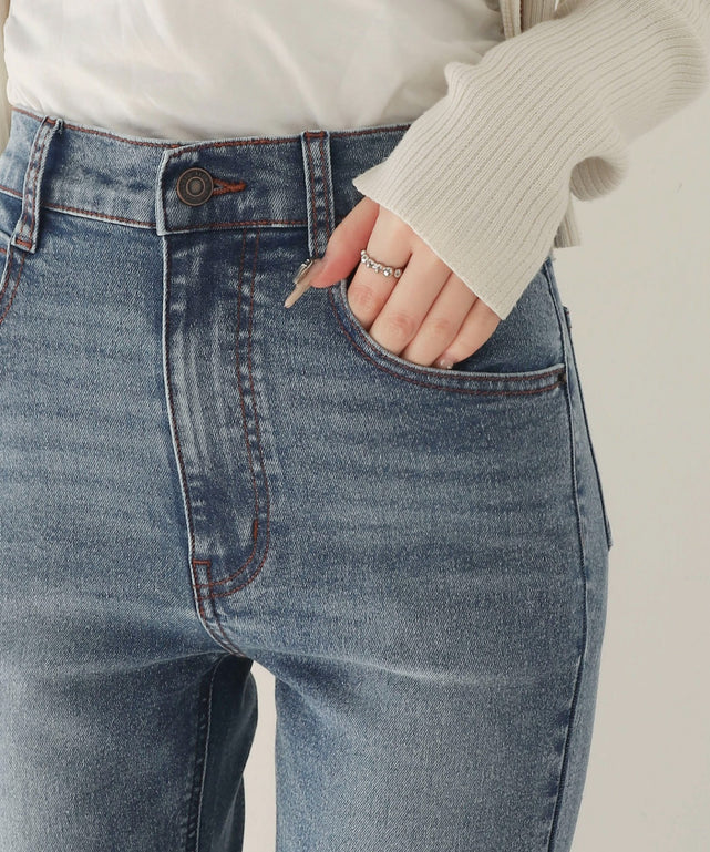 ストレッチフレアデニムパンツ