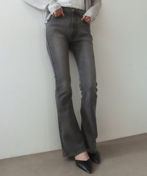 デニムブラックソノタ モデル：160cm M着用