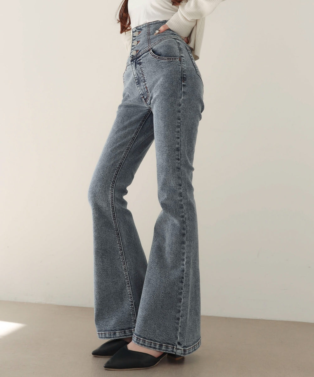 デニム中濃加工　モデル：160cm M着用