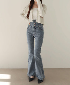 デニム中濃加工　モデル：160cm M着用