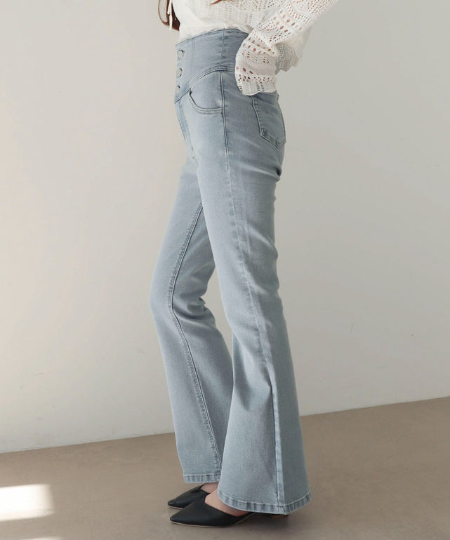 デニム淡加工　モデル：160cm M着用