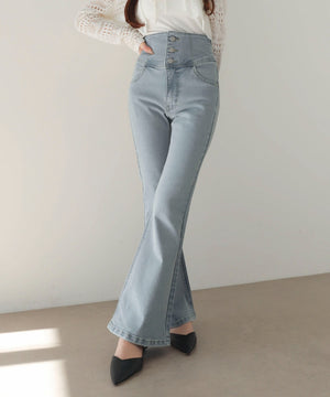 デニム淡加工　モデル：160cm M着用