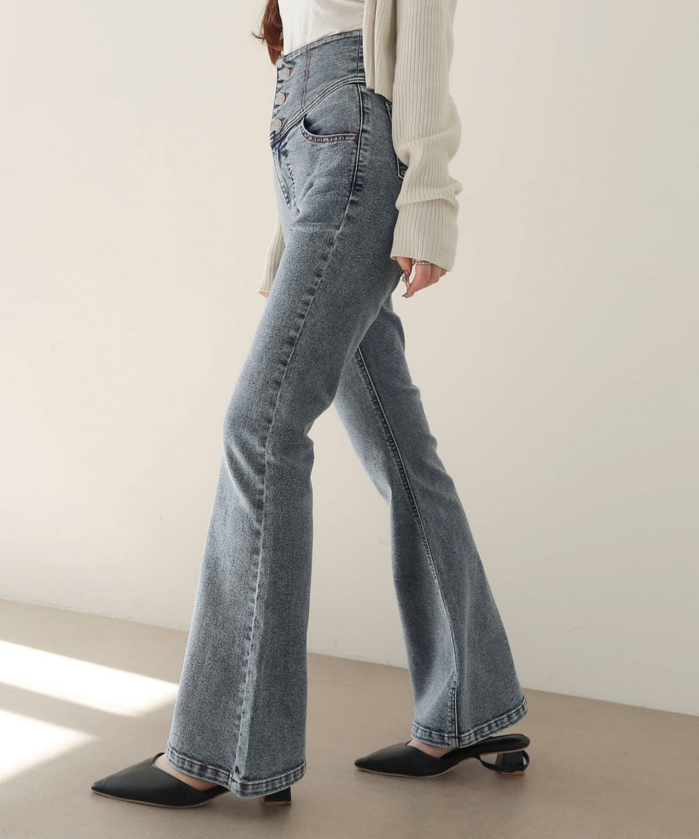 デニム中濃加工　モデル：160cm M着用