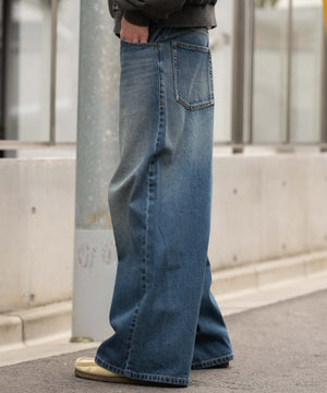 デニム中濃加工 モデル：180cm L着用