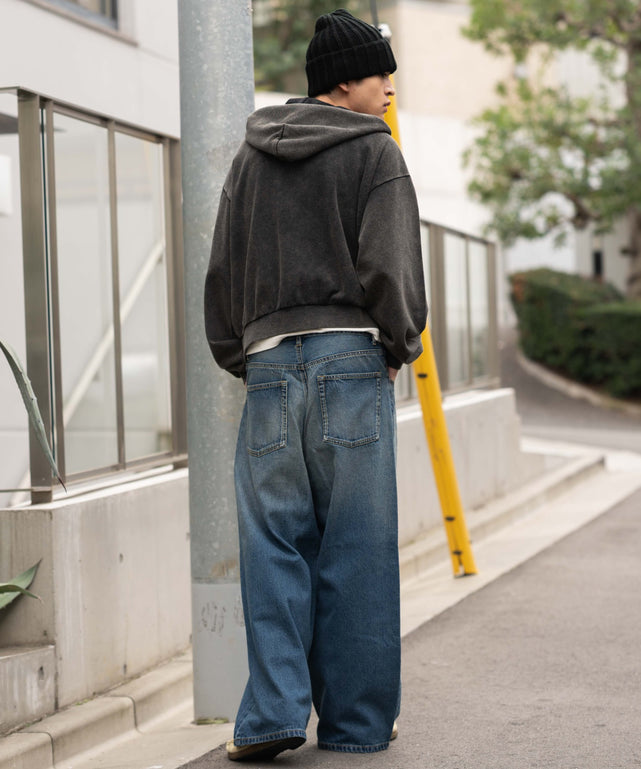 デニム中濃加工 モデル：180cm L着用