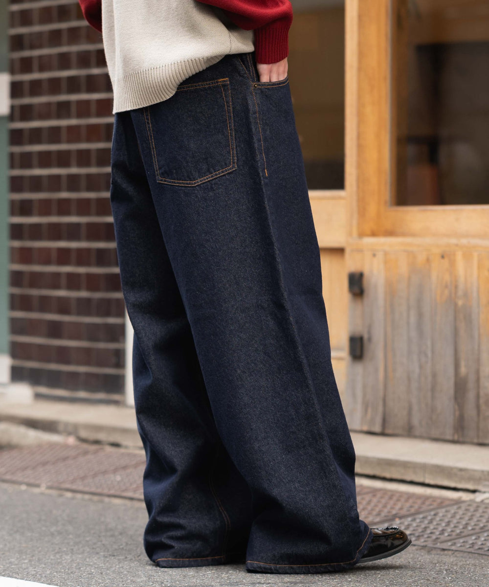 デニムインディゴ モデル：180cm L着用