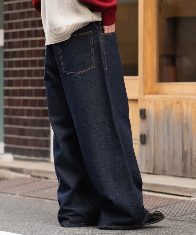 デニムインディゴ モデル：180cm L着用