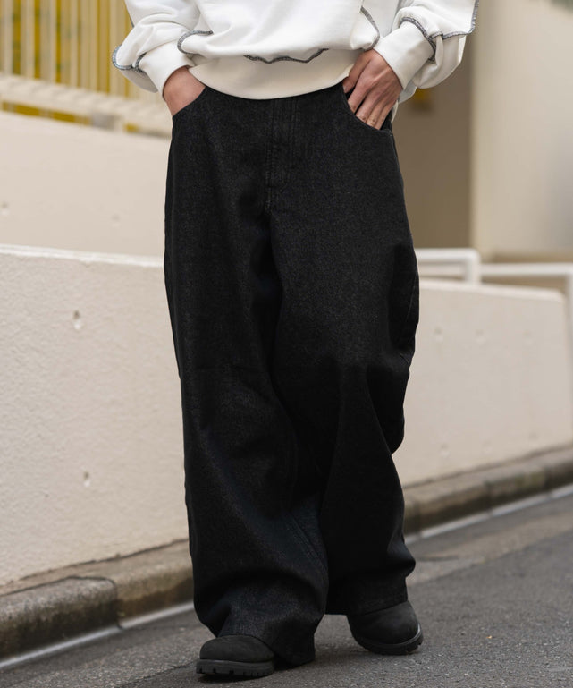 デニムブラック モデル：180cm L着用