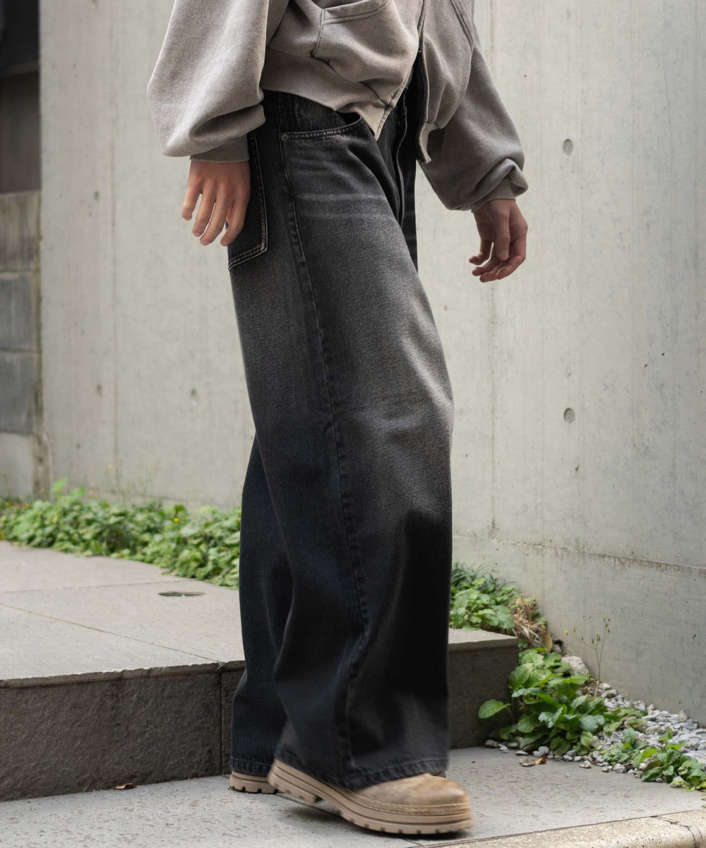 デニムブラックソノタ モデル：180cm L着用