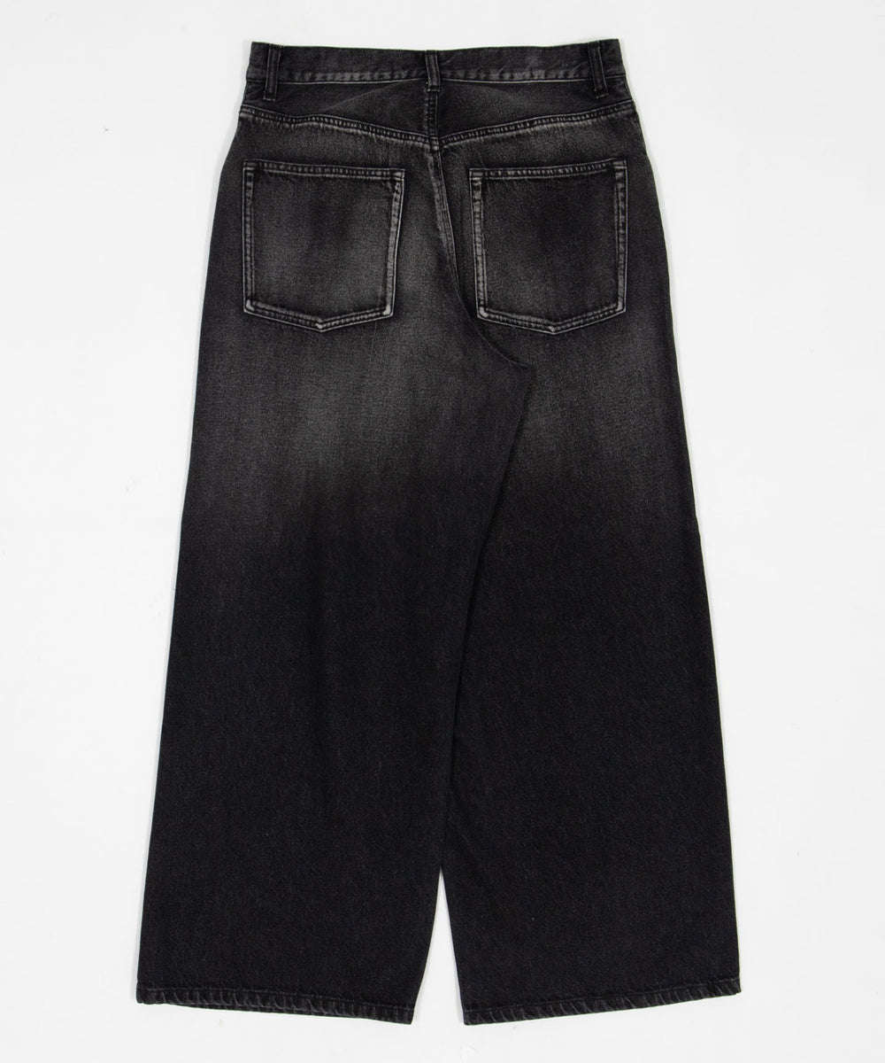 エクストラバギーデニムパンツ