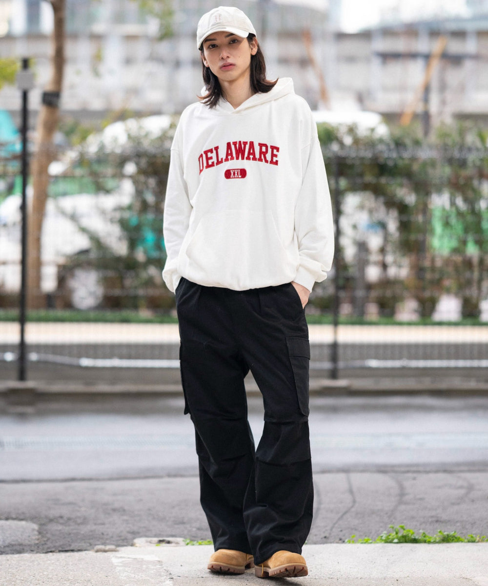 ホワイト モデル：175cm L着用