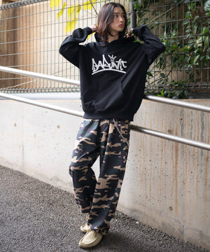 ブラック モデル：175cm L着用