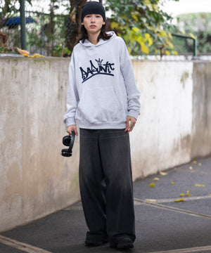 アッシュグレー モデル：175cm L着用