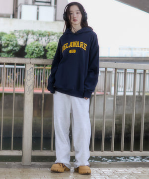 ネイビー　モデル：163cm M着用