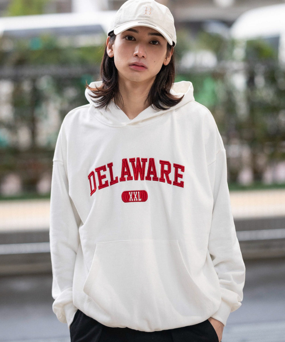 ホワイト モデル：175cm L着用