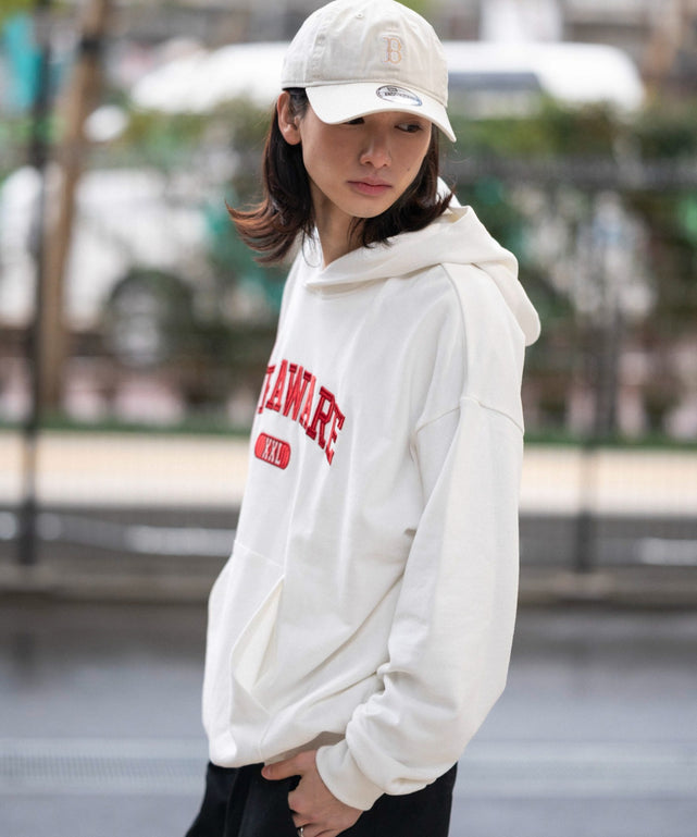 ホワイト モデル：175cm L着用