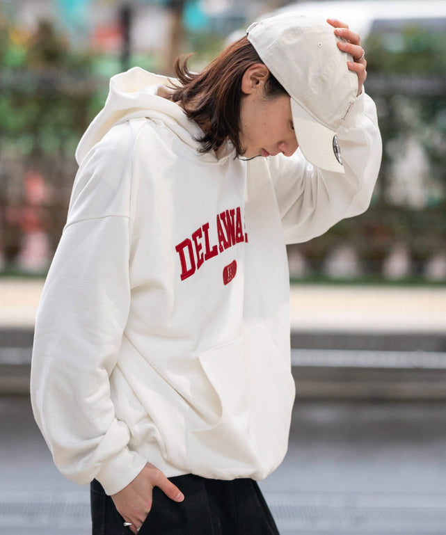 ホワイト モデル：175cm L着用