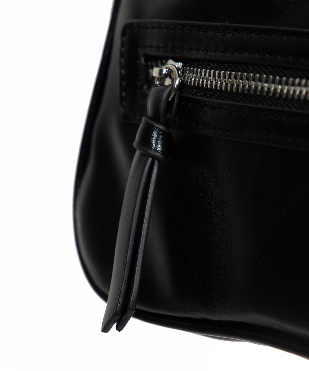 チャーム付きハトメベルトバッグ