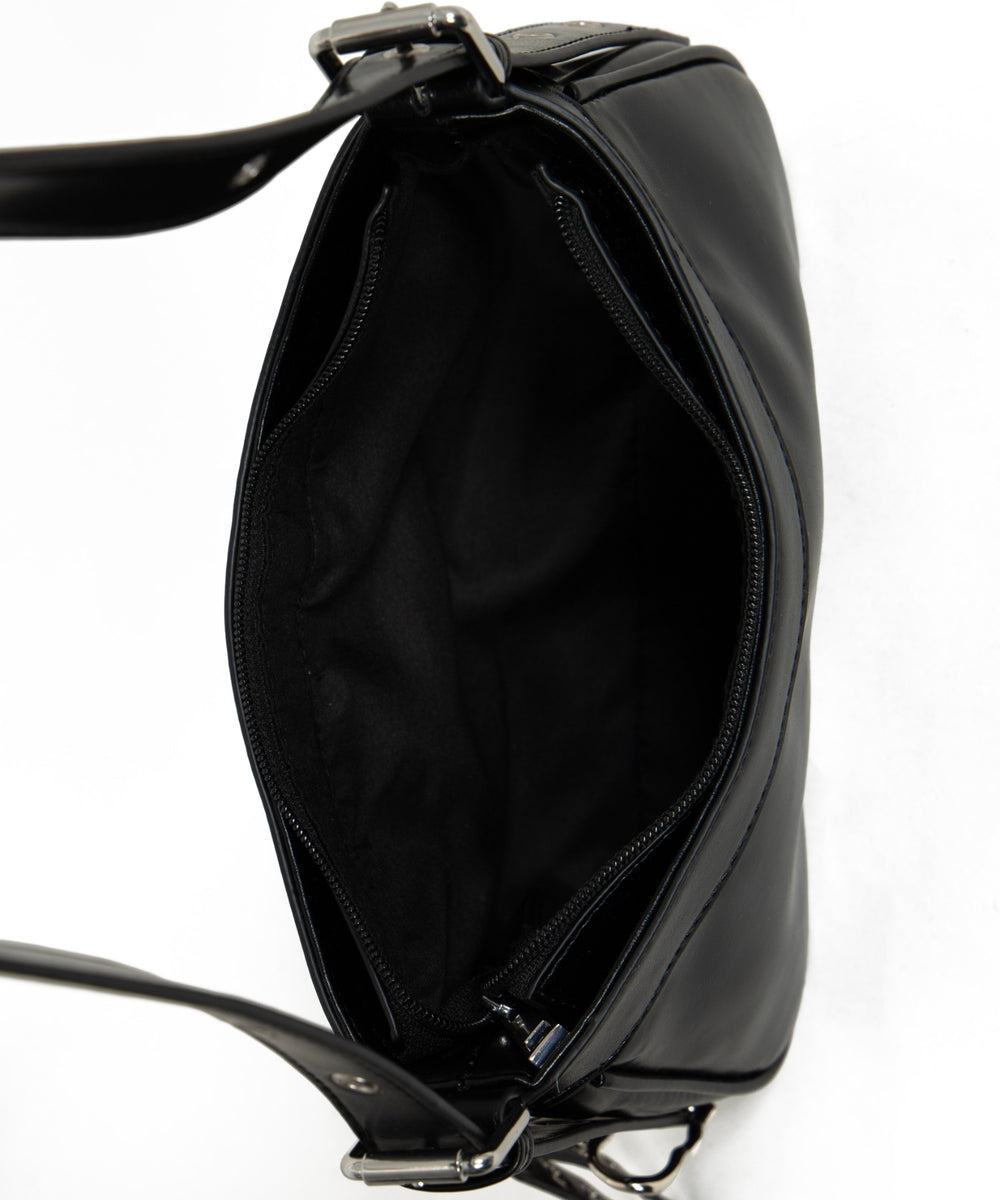 チャーム付きハトメベルトバッグ