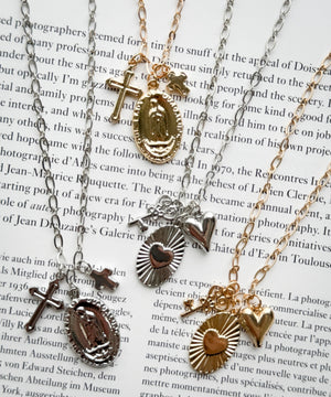 Lジャラトップネックレス