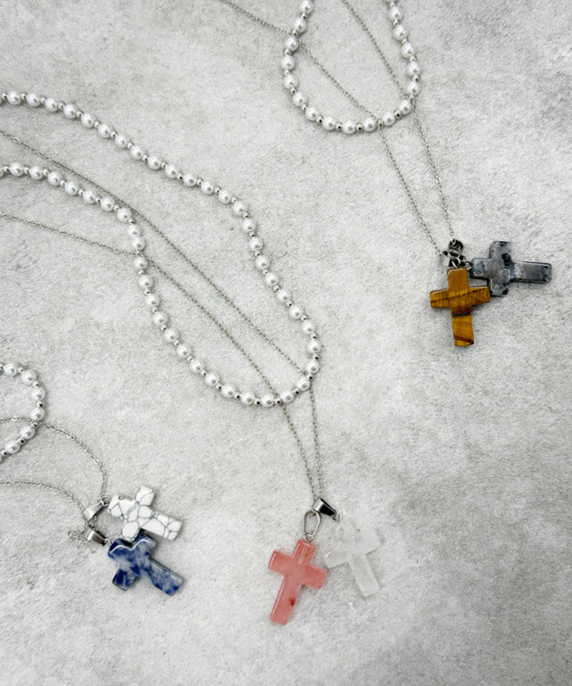 L2Pクロスパールレイヤードネックレス