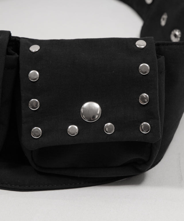 スタッズウエストマークポーチ