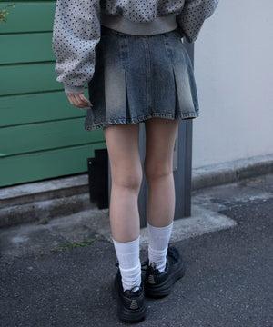 デニム中濃加工　モデル：159cm M着用