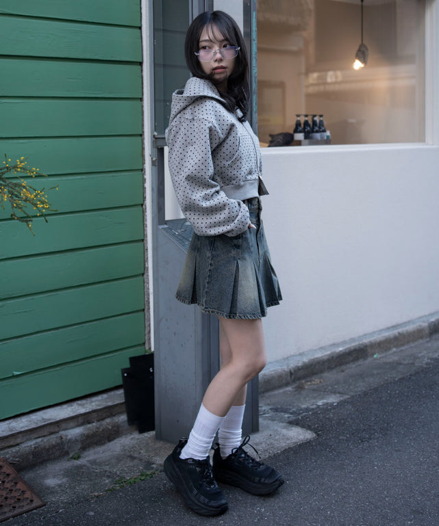 デニム中濃加工　モデル：159cm M着用