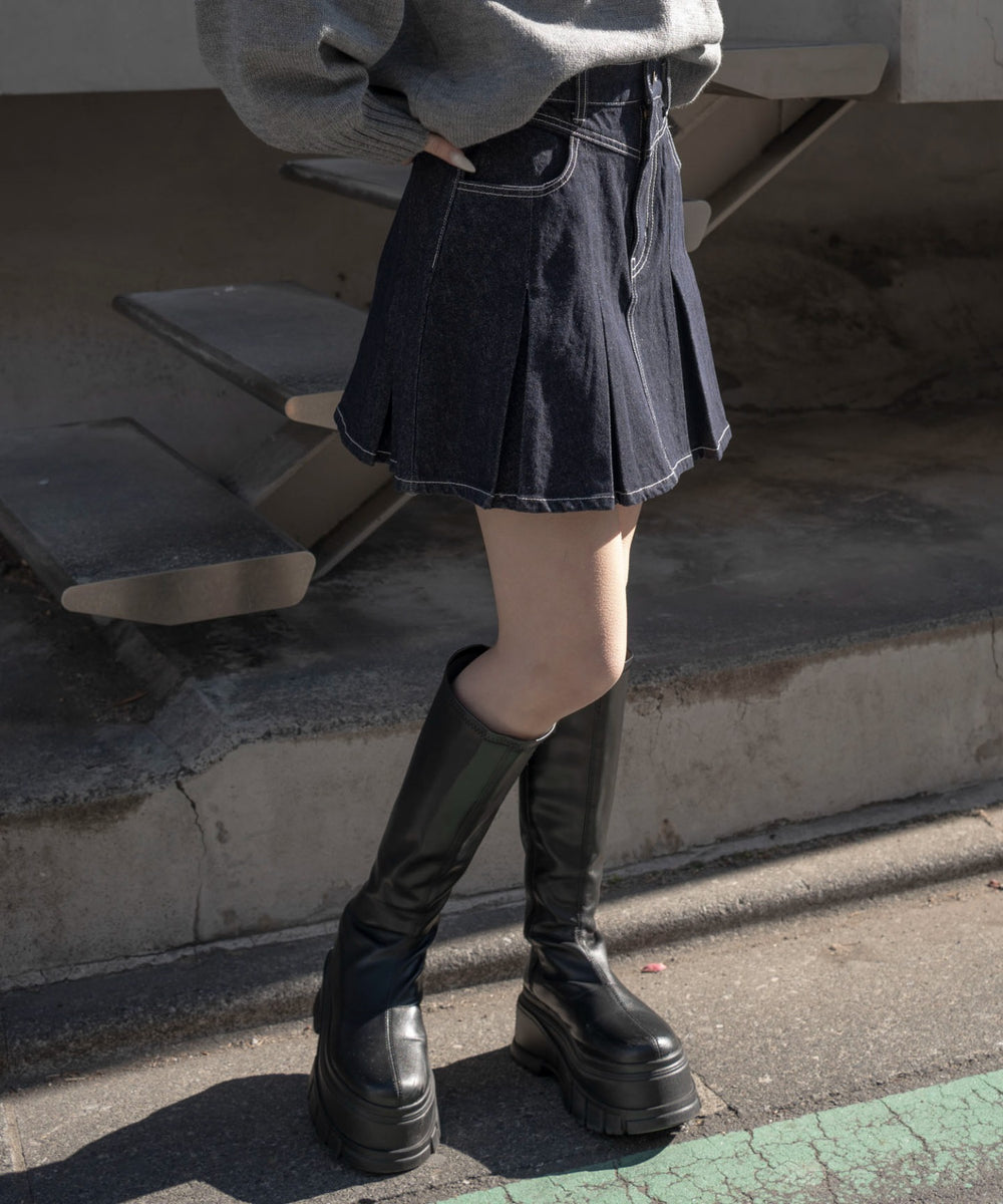 デニムインディゴ　モデル：159cm M着用
