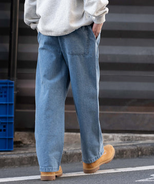 デニム淡 モデル：182cm L着用