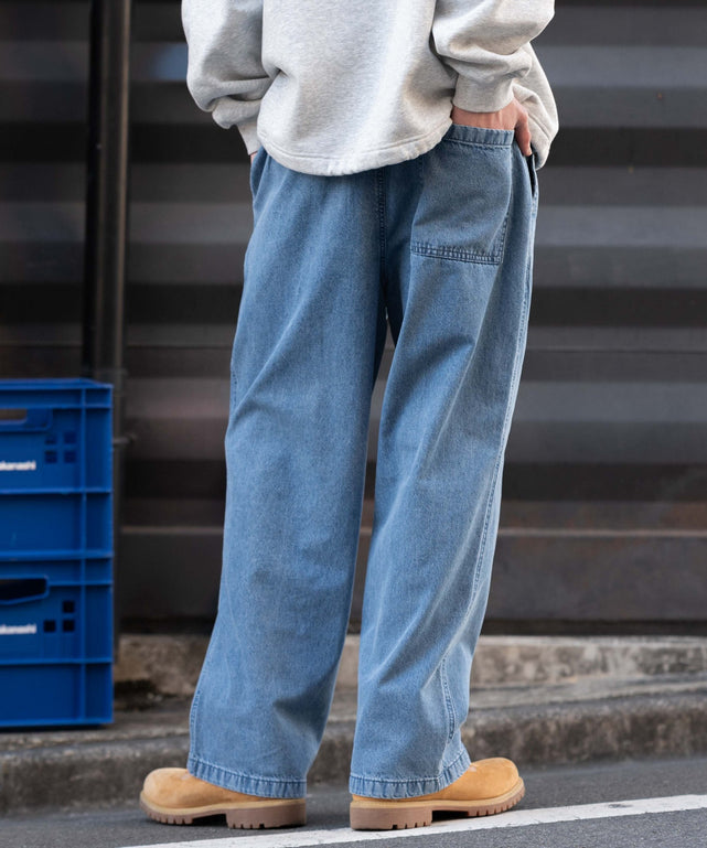 デニム淡 モデル：182cm L着用