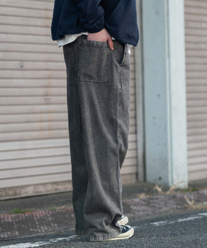 グレー モデル：182cm L着用