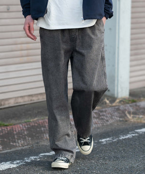 グレー モデル：182cm L着用