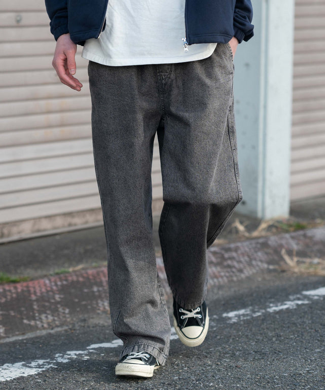 グレー モデル：182cm L着用